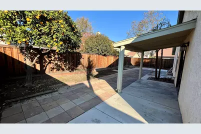 2231 Hillcrest Dr, Tracy, CA 95377 - Photo 6