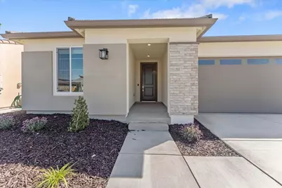 3214 Woody Way, Hollister, CA 95023 - Photo 2