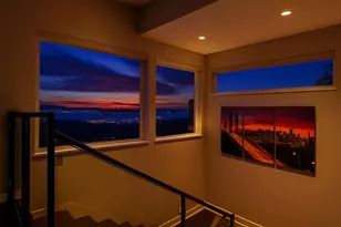 25 Diablo Dr, Oakland, CA 94611 - Photo 4