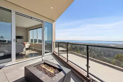 25 Diablo Dr, Oakland, CA 94611 - Photo 32