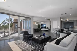 25 Diablo Dr, Oakland, CA 94611 - Photo 28