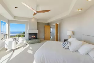 6413 Gwin Ct, Oakland, CA 94611 - Photo 30