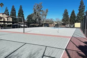 3701 Colonial Dr, Modesto, CA 95356 - Photo 28