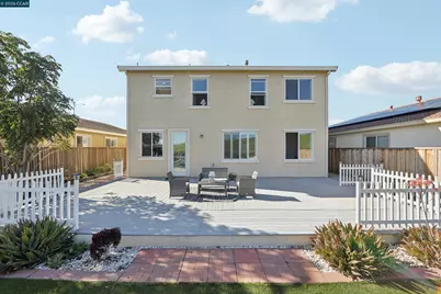 1078 Santa Lucia Dr, Pittsburg, CA 94565 - Photo 48