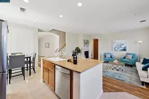 1078 Santa Lucia Dr, Pittsburg, CA 94565 - Photo 14