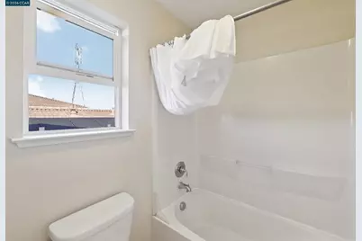 1078 Santa Lucia Dr, Pittsburg, CA 94565 - Photo 36