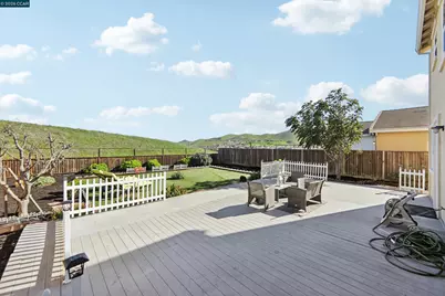 1078 Santa Lucia Dr, Pittsburg, CA 94565 - Photo 46