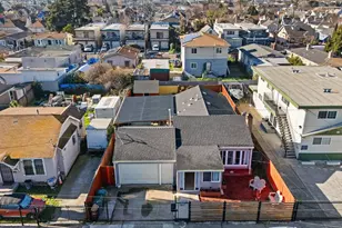 7447 Lockwood St, Oakland, CA 94621 - Photo 2