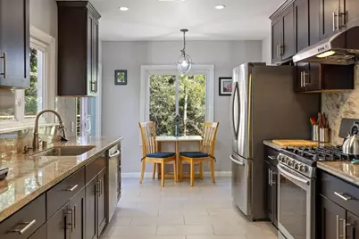 9600 Golf Links, Oakland, CA 94605 - Photo 32