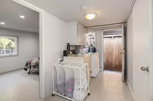 9600 Golf Links, Oakland, CA 94605 - Photo 28