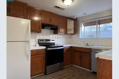 1648 North Bear Creek Dr, Merced, CA 95348 - Photo 6