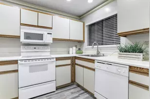 320 Peninsula Ave, San Mateo, CA 94401 - Photo 6