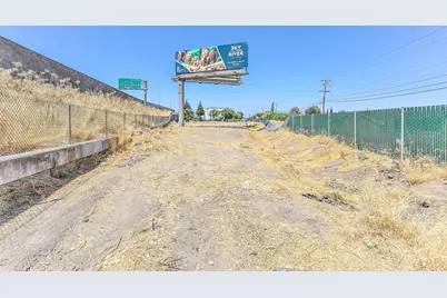 5133 St Rt 99 W Frontage Rd, Stockton, CA 95212 - Photo 16
