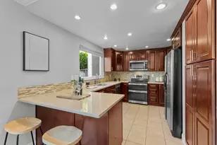 3833 Burton Common, Fremont, CA 94536 - Photo 10