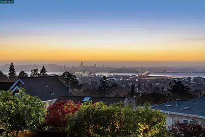 189 Florence Ave, Oakland, CA 94618 - Photo 16