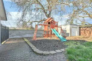 2033 Lucile Ave, Stockton, CA 95209 - Photo 50