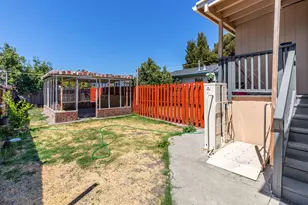 1821 74th Ave, Oakland, CA 94621 - Photo 12