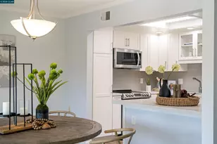 2817 Golden Rain Rd, Walnut Creek, CA 94595 - Photo 20