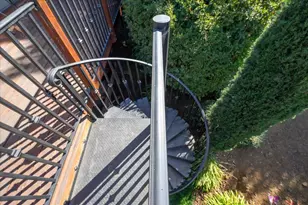 9400 Mountain Blvd, Oakland, CA 94605 - Photo 30