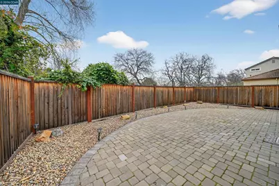738 Marsh Pl, Fairfield, CA 94533 - Photo 38
