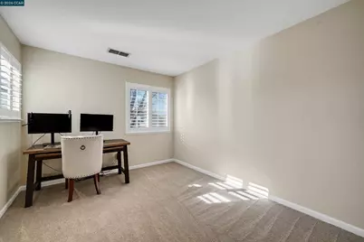 738 Marsh Pl, Fairfield, CA 94533 - Photo 30