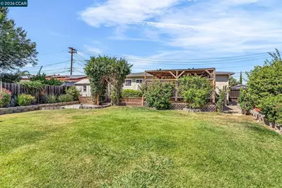 183 Leland Rd, Pittsburg, CA 94565 - Photo 20