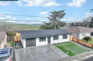 4129 Cabrilho Dr, Martinez, CA 94555 - Photo 30