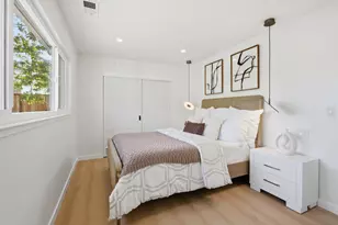 1594 Hallbrook Dr, San Jose, CA 95118 - Photo 18