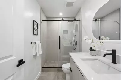 1594 Hallbrook Dr, San Jose, CA 95118 - Photo 24