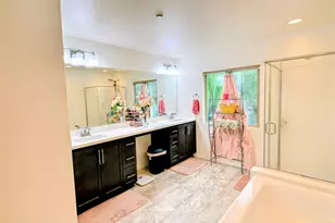 24440 Periwinkle Way, Lake Elsinore, CA 92532 - Photo 12