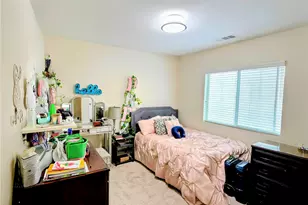 24440 Periwinkle Way, Lake Elsinore, CA 92532 - Photo 16