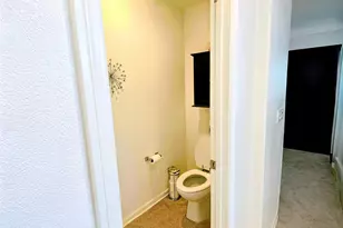 24440 Periwinkle Way, Lake Elsinore, CA 92532 - Photo 20