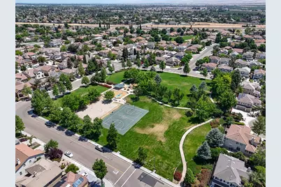 723 Ann Gabriel Ln, Tracy, CA 95377 - Photo 58