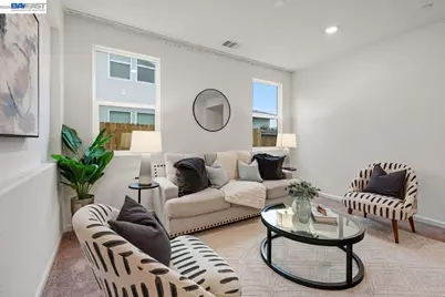 1444 Meridian St, Manteca, CA 95337 - Photo 8