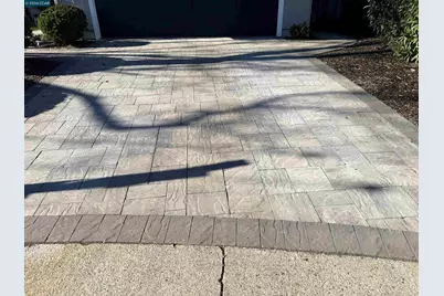 14 Bristol Ct, Pleasant Hill, CA 94523 - Photo 2