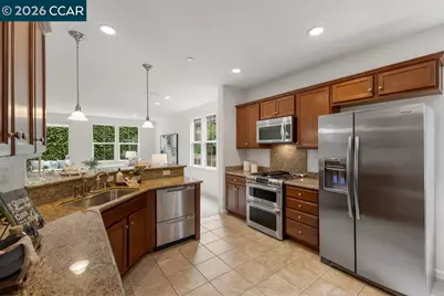 517 Falling Star Dr, Martinez, CA 94553 - Photo 12