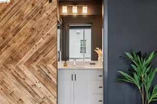 1426 Seawind Dr, Richmond, CA 94804 - Photo 34