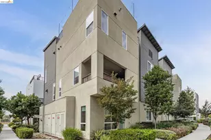 1426 Seawind Dr, Richmond, CA 94804 - Photo 2