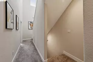 1426 Seawind Dr, Richmond, CA 94804 - Photo 24