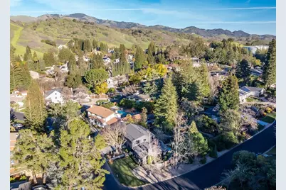 2530 Roundhill Dr, Alamo, CA 94507 - Photo 56