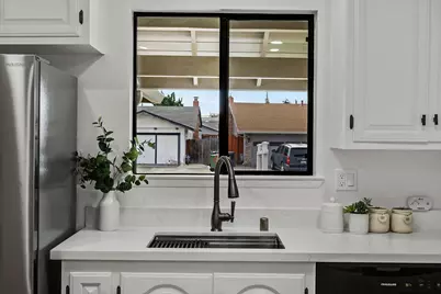 39754 Plumas Way, Fremont, CA 94538 - Photo 10