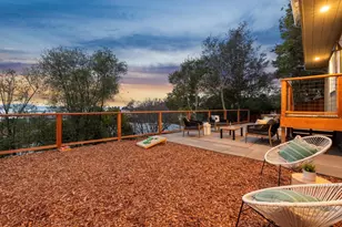 582 Euclid Ave, Berkeley, CA 94708 - Photo 16