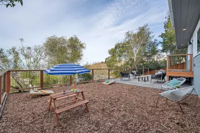 582 Euclid Ave, Berkeley, CA 94708 - Photo 46