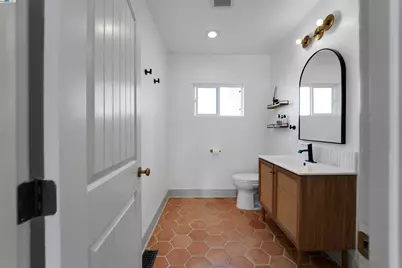 2700 26th Ave, Oakland, CA 94601 - Photo 52