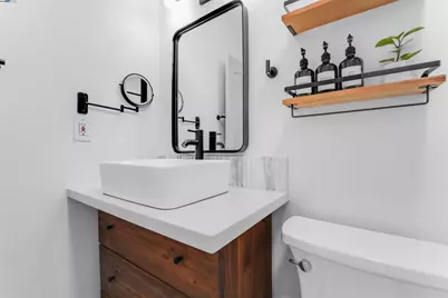 2700 26th Ave, Oakland, CA 94601 - Photo 44