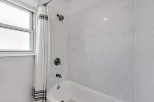 2927 Seminary Ave, Oakland, CA 94605 - Photo 22