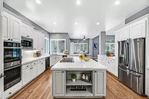 7832 Foothill Rd, Pleasanton, CA 94566 - Photo 10