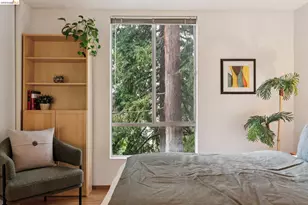 2700 Le Conte Ave, Berkeley, CA 94709 - Photo 22