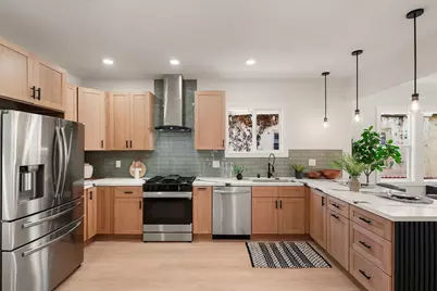 760 53rd St, Oakland, CA 94609 - Photo 14