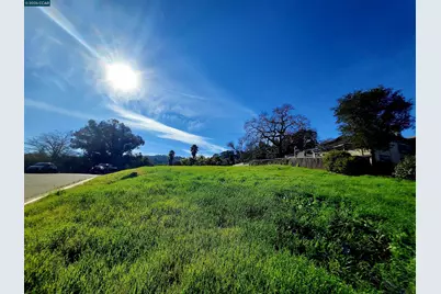 8053 Bethel Lane, Pleasanton, CA 94588 - Photo 12